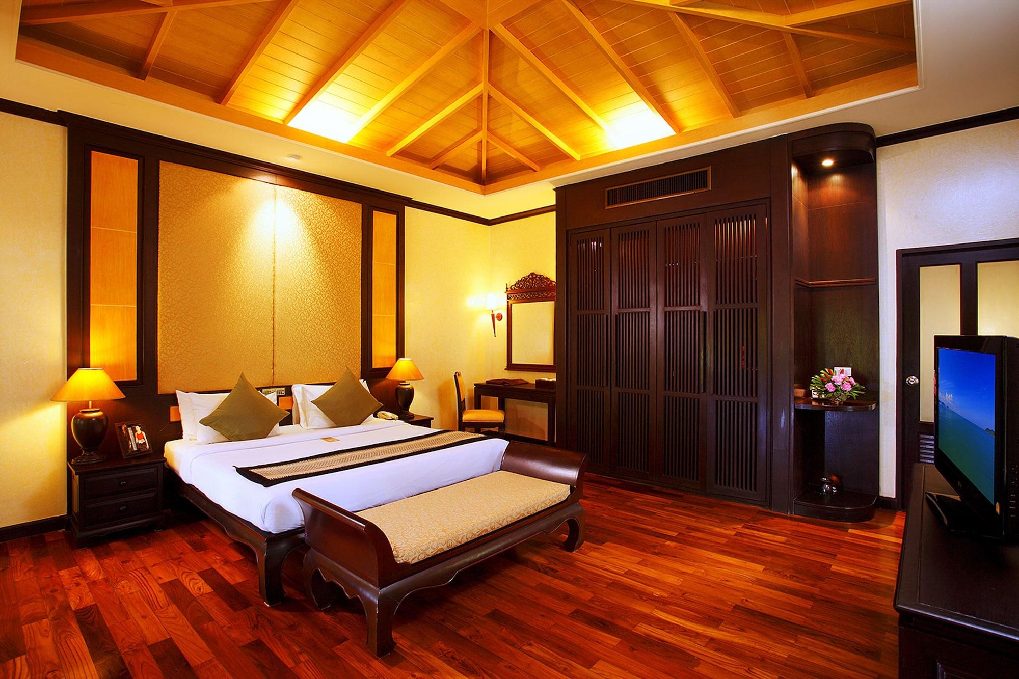 Mukdara Beach Villa & Spa Resort Khao Lak Exterior photo