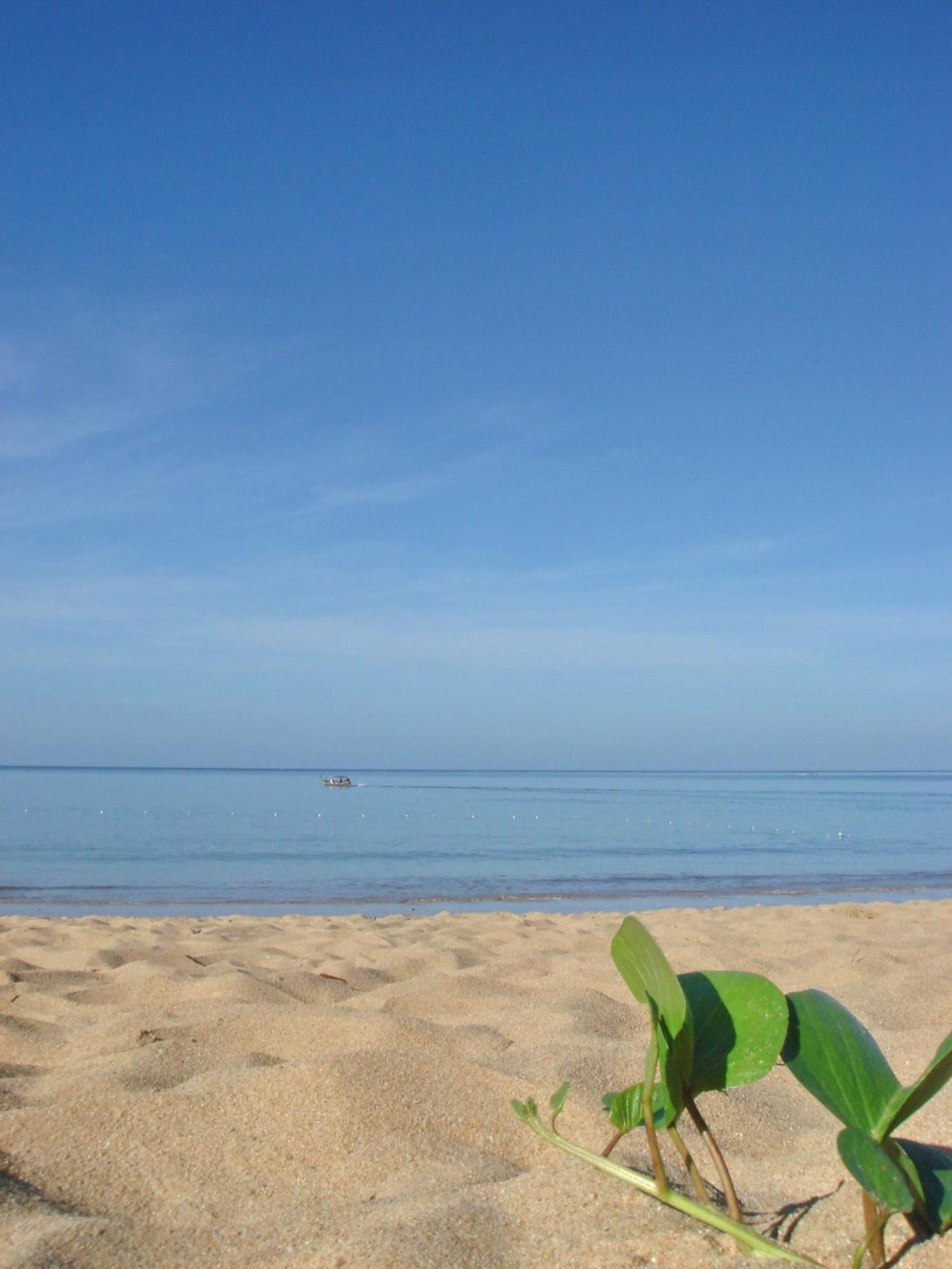 Mukdara Beach Villa & Spa Resort Khao Lak Exterior photo