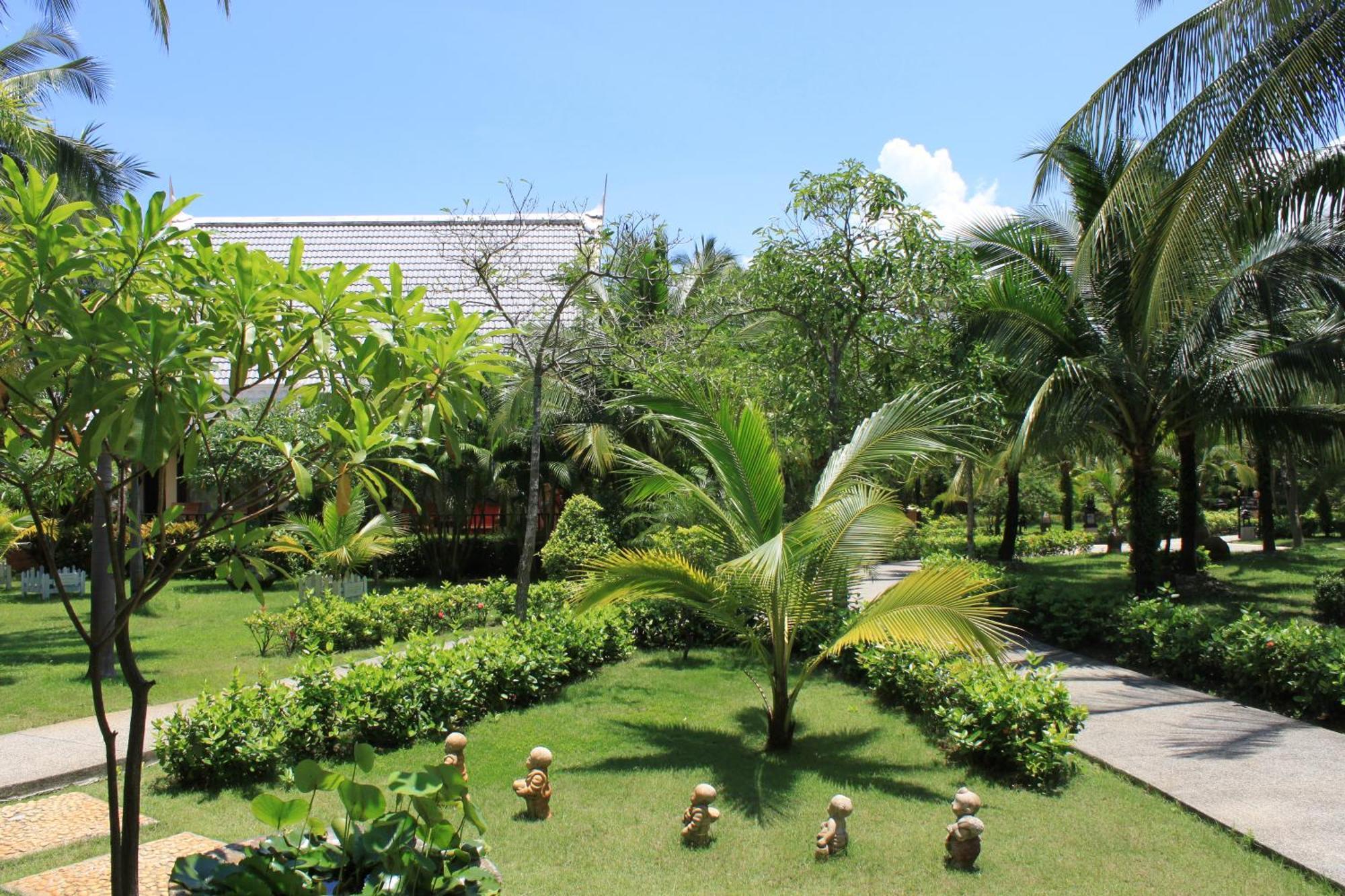 Mukdara Beach Villa & Spa Resort Khao Lak Exterior photo