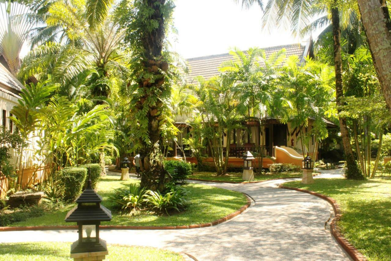 Mukdara Beach Villa & Spa Resort Khao Lak Exterior photo