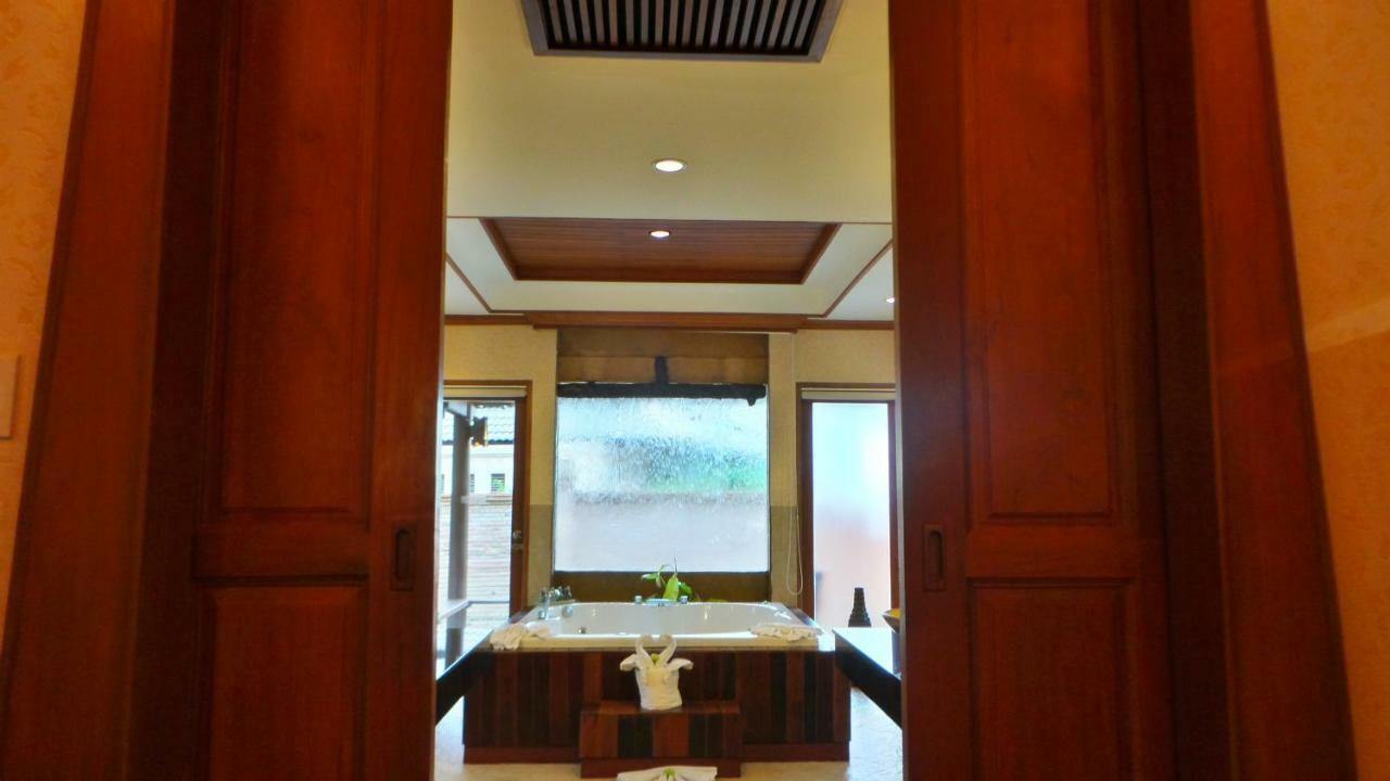 Mukdara Beach Villa & Spa Resort Khao Lak Exterior photo